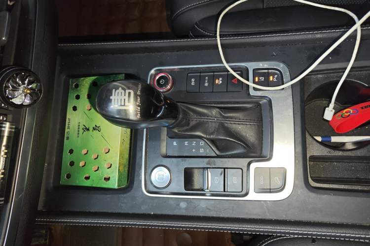 Used BYD Tang 2018 2.0T Automatic SmartConnect Prestige 7-Seater China V Standard