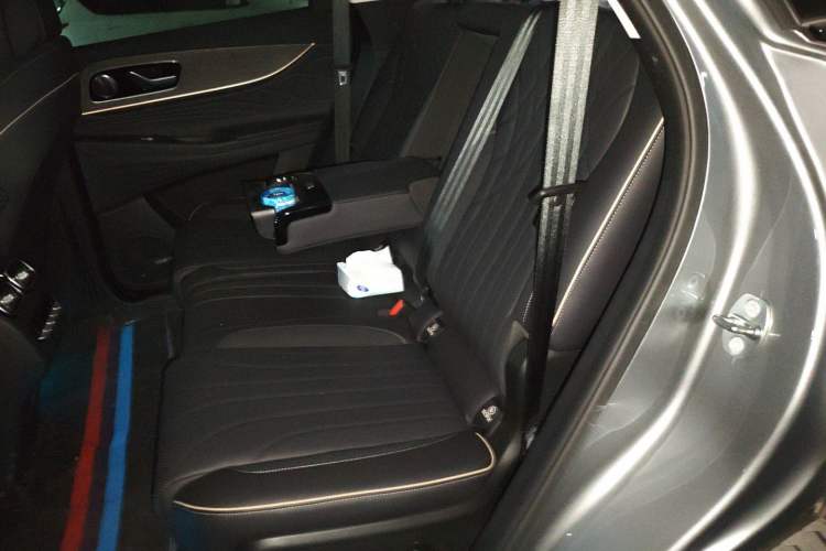 Used Chery Tiggo 9 2023 2.0T Dual-Clutch Two-Wheel Drive Luxury Edition 5 Seats