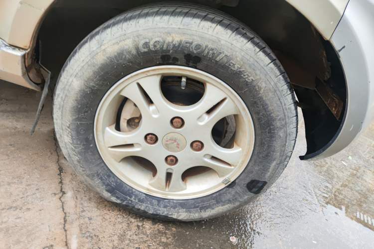 Used Wuling Rongguang 2011 1.2L Base Version