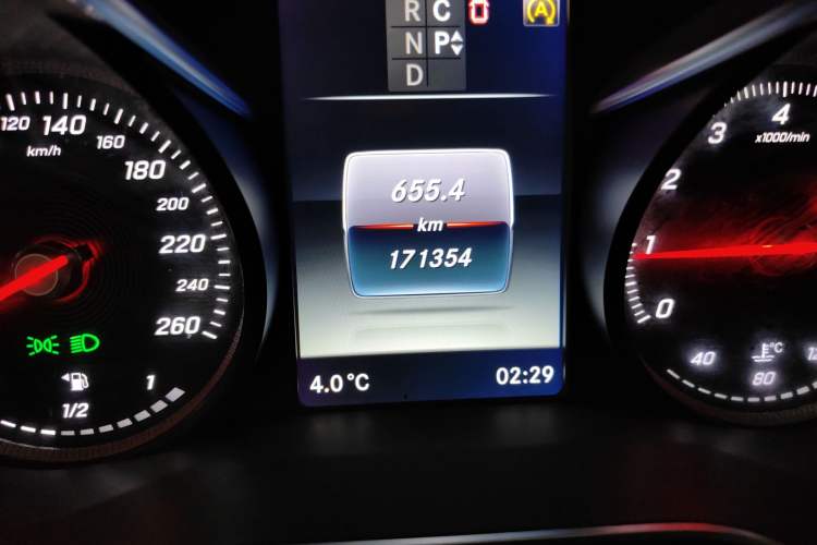 Used Mercedes-Benz V-Class 2016 V 260 L Prestige Extended Edition