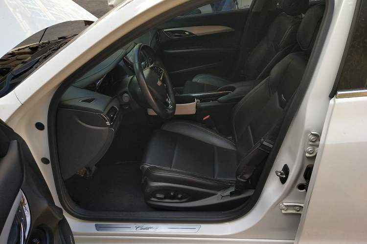 Used Cadillac ATS-L 2017 28T Fashion Edition Left Front Seat