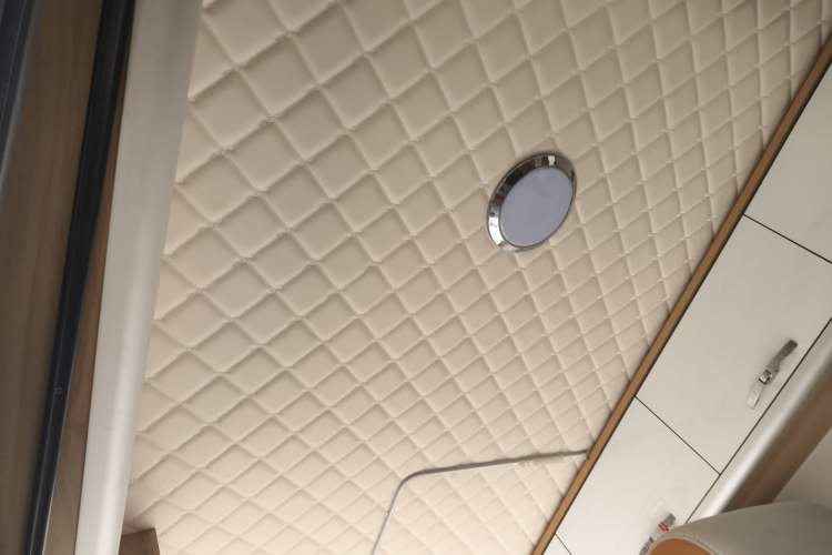 Used Iveco Daily  Headliner