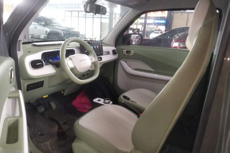 Used Geely Galaxy Panda 2025 210km Panda Rider Left Front Seat