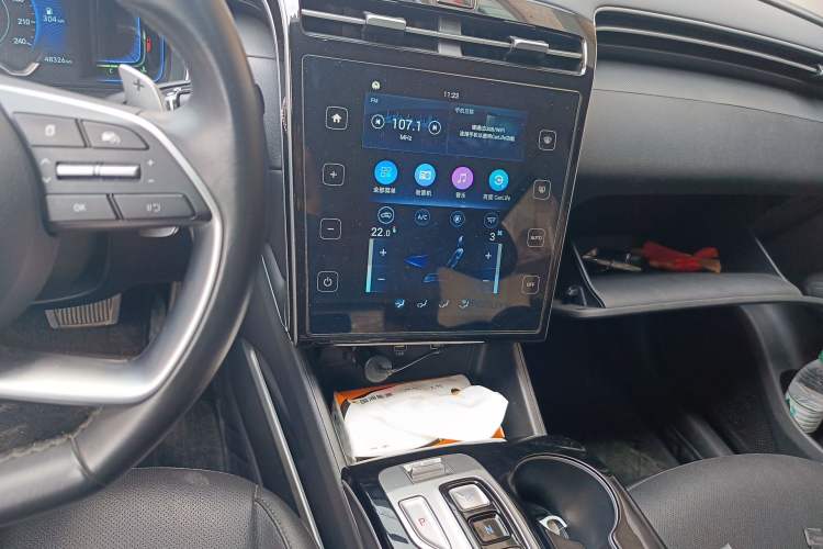 Used Hyundai Tucson 2023 Tucson L 1.5T Automatic Two-Wheel Drive GLX Elite Edition Audio And AC Panel