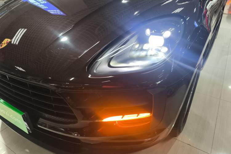 Used Porsche Macan 2018 Macan 2.0T