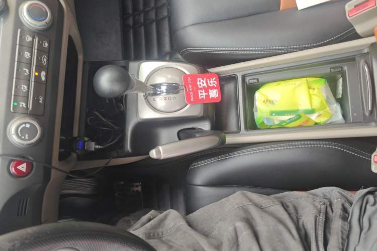 Used Honda Civic 2009 1.8L automatic comfort version Gear Lever