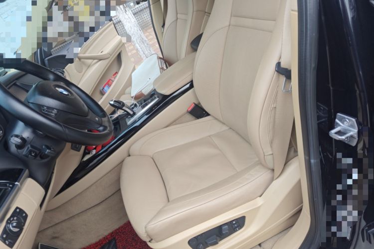 Used BMW X5 2013 xDrive40i
