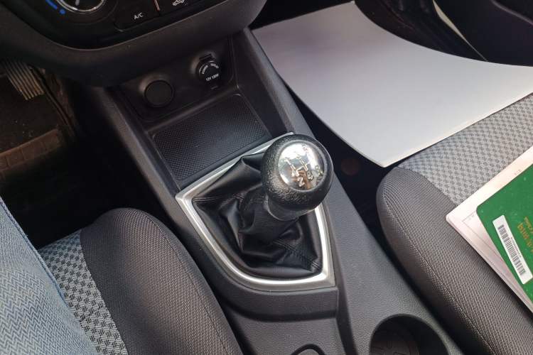 Used CHANGAN KAICHENG Ounuo S 2021 1.5L Ono S Smart Edition Dual-Steaming Air-Conditioned Bus JL473QG Gear Lever