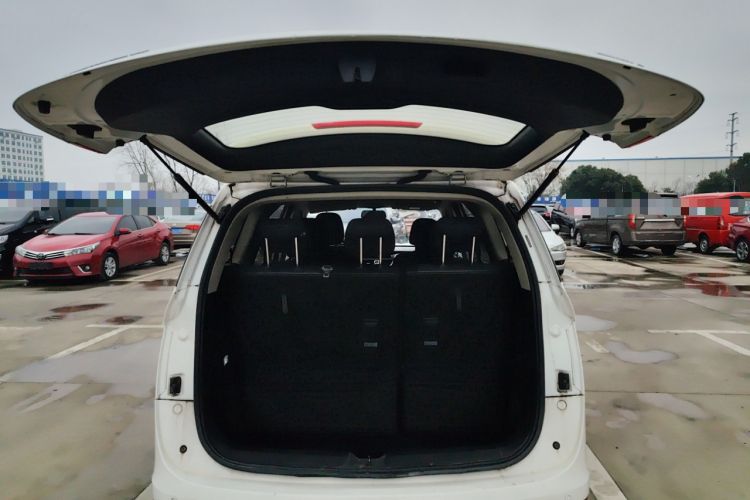 Used Baojun 730 2021 1.5L Manual Fashion Version 7 Seats
