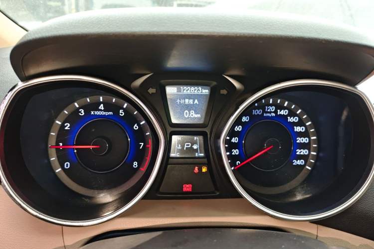 Used Hyundai Elantra (5th Generation / Langdong) 2013 1.6L Automatic Leading Model Instrument Cluster