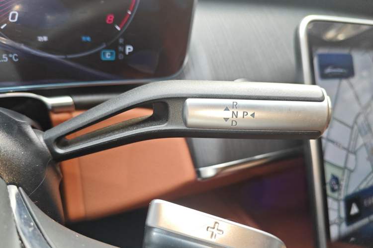 Used Mercedes-Benz S-Class 2022 Revised S 400 L Business Version Gear Lever