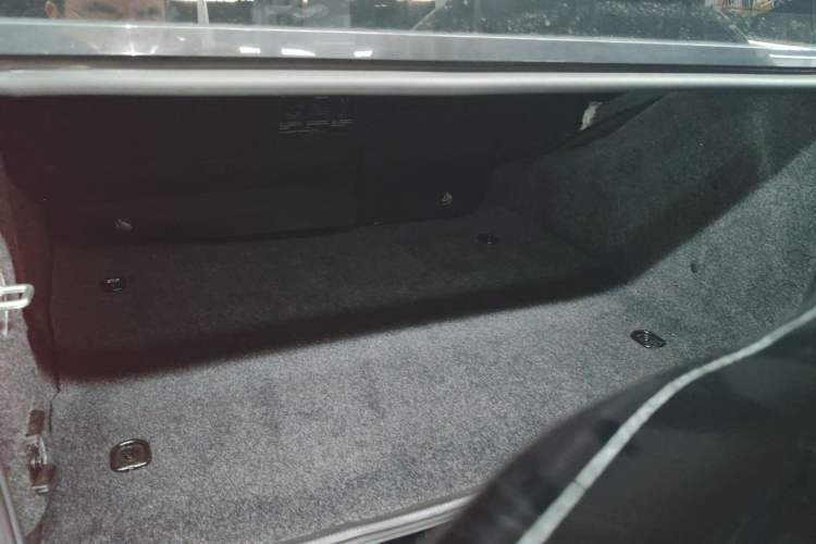 Used BAIC Off-Road BJ40 2024 2.0T Urban Hunter Honor Edition
