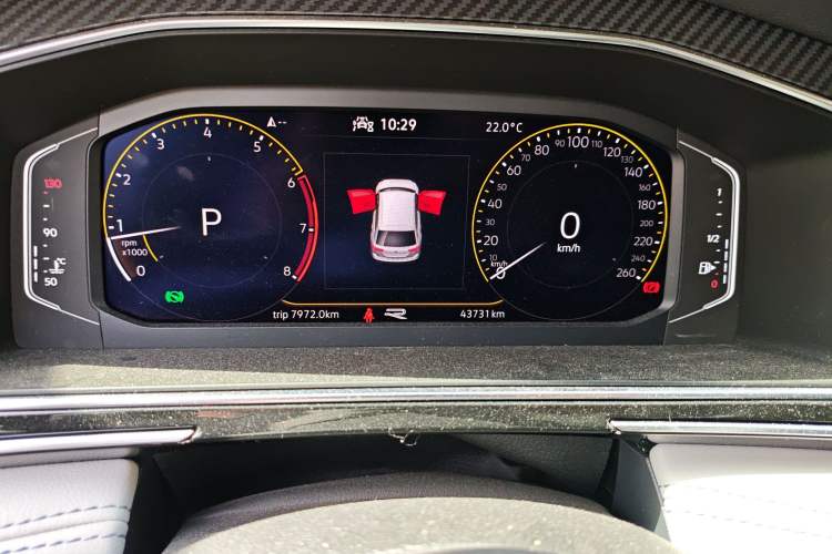 Used Volkswagen Tiguan L 2022 330TSI Automatic Two-Wheel Drive R-Line Enhanced Edition Instrument Cluster