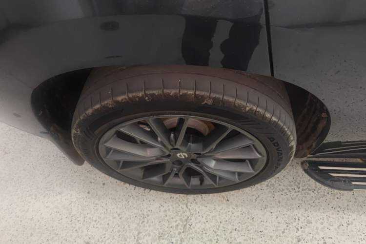 Used Leapmotor C10 2024 210 LiDAR Version Right Rear Wheel Hub