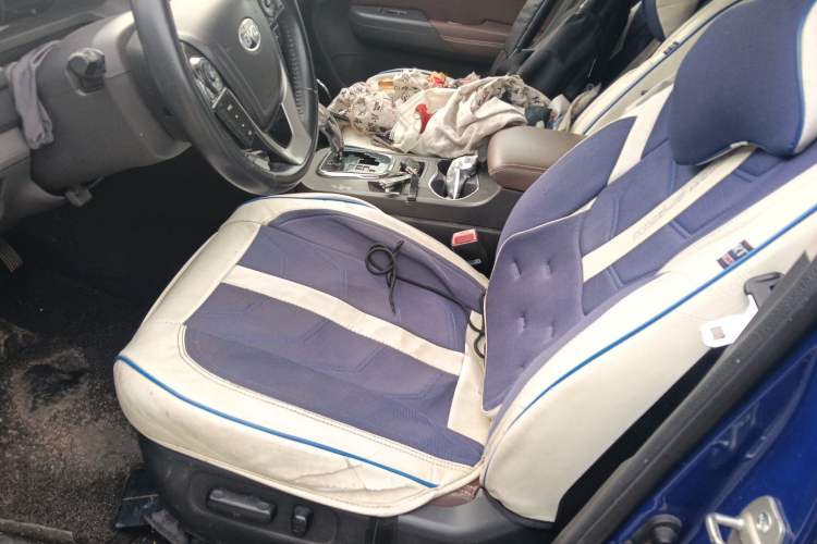 Used BYD S7 2015 2.0T Upgraded Automatic Luxury Version Left Front Seat