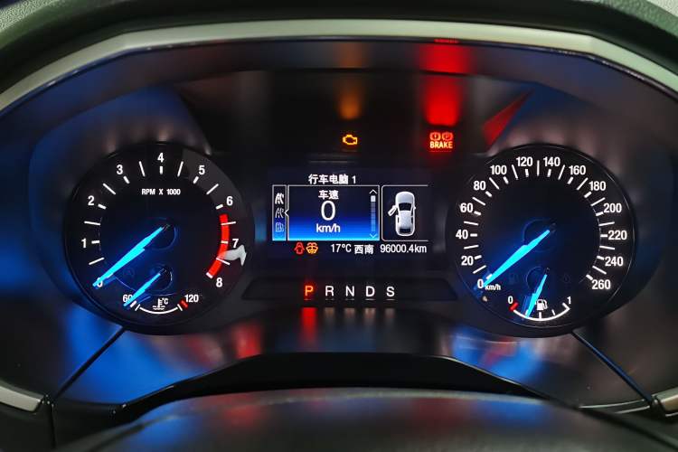 Used Ford Edge 2017 EcoBoost 245 Two-Drive Platinum Edition 5 Seats