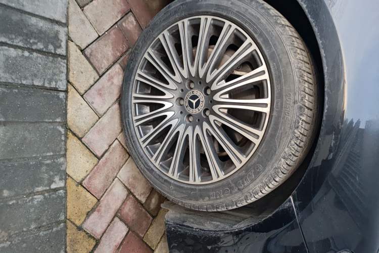 Used Mercedes-Benz E-Class 2019 E 300 L Stylish Model