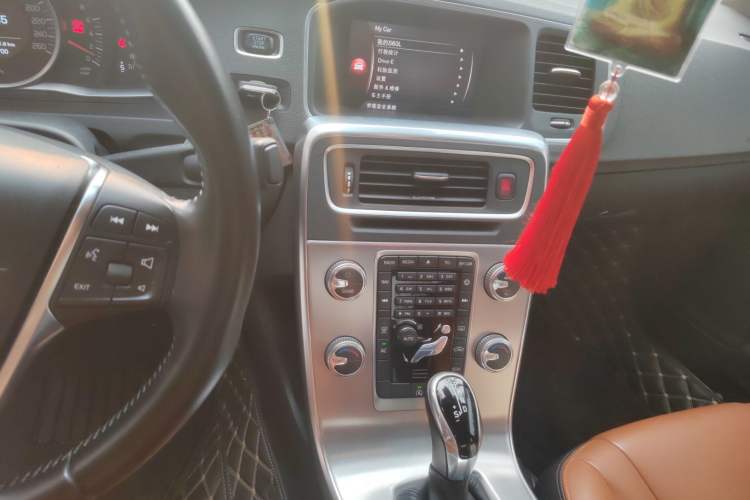 Used Volvo S60 2017 S60L T3 Smart Drive Edition