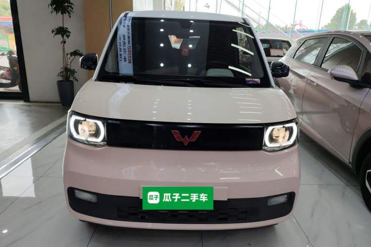 Used Wuling Hongguang MINIEV 2021 Macaron Premium Model – Lithium-NMC