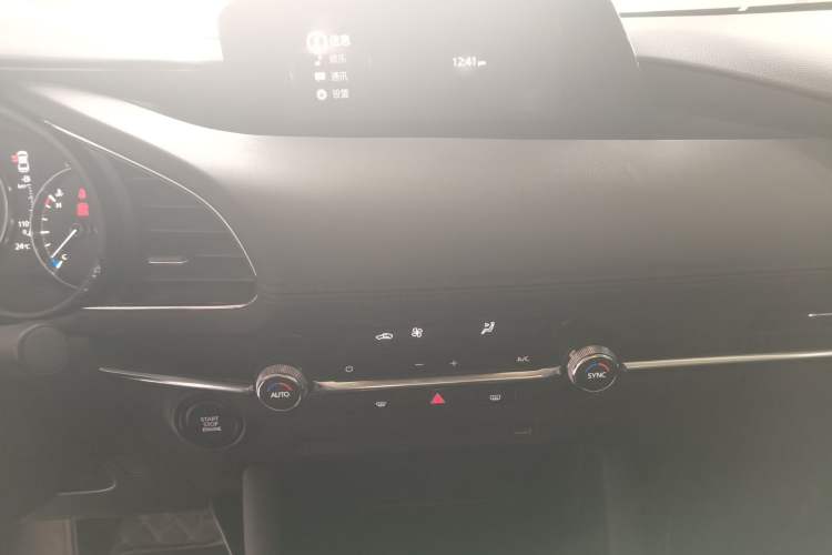 Used Mazda Mazda 3 Axela 2022 2.0L Automatic ZhiXuan Edition