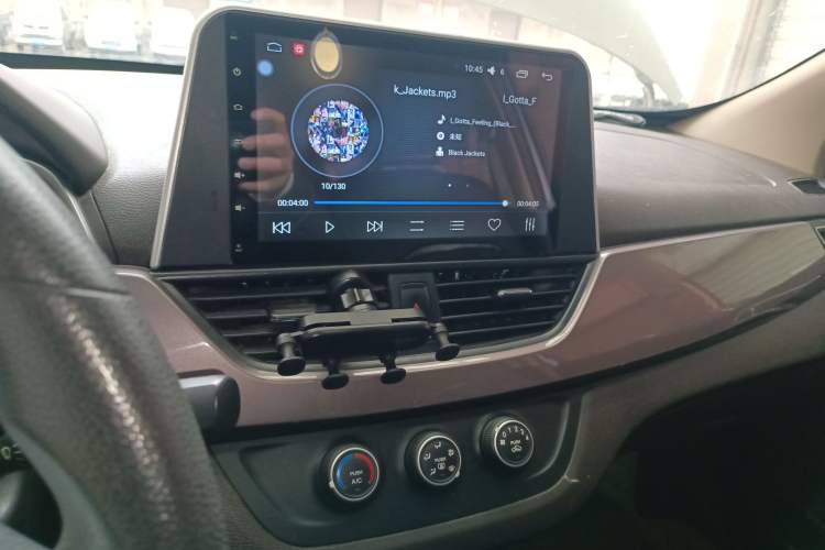 Used Baojun 310W 2017 1.5L Manual Comfort Version China V