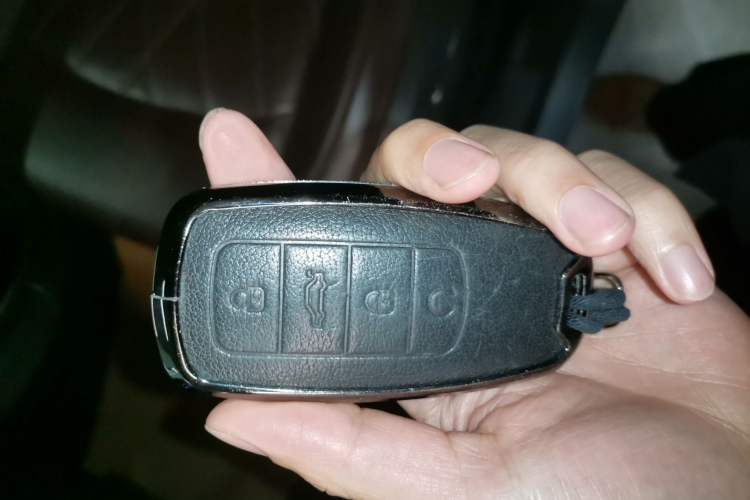 Used Chery Tiggo 8 PRO 2024 Champion Edition 390T Two-Wheel Drive Aoshi Version 5 Seats