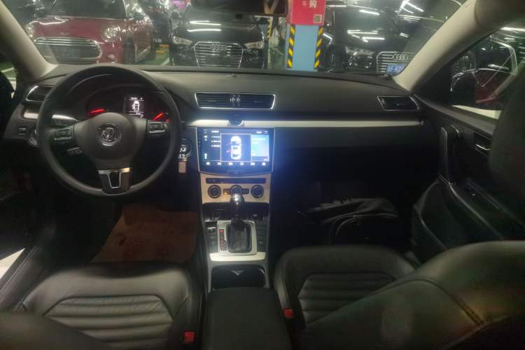 Used Volkswagen Magotan 2016 1.8TSI Smart Enjoyment Leading Model
