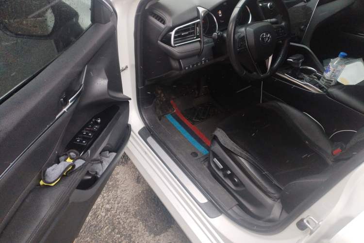 Used Toyota Camry 2019 Revised Version 2.0G Luxury Edition