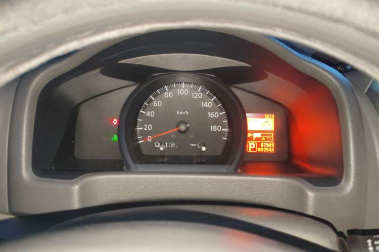 Used Nissan NV200 2018 1.6L CVT Luxury Model Instrument Cluster