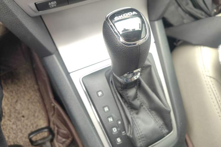 Used Skoda Octavia 2014 1.6L Automatic Yijie Edition