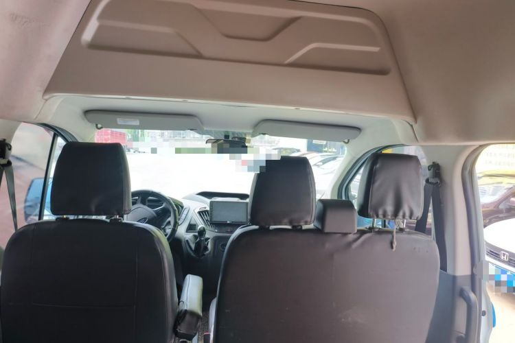 Used Ford Transit 2019 2.0T Diesel Multi-Purpose Commercial Vehicle Mid-Drive Mid-Roof 6-Seater China VI Standard