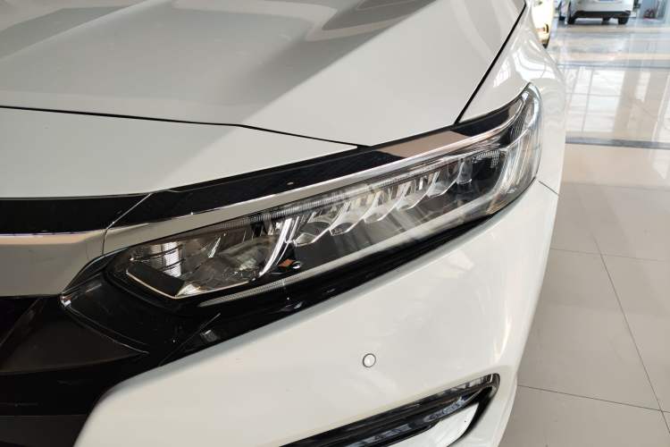 Used Honda Accord 2018 260TURBO Elite Edition China V Left Front Headlight