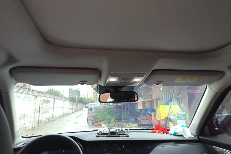 Used Changan CS95 2021 2.0T Two-Wheel Drive Luxury Version
