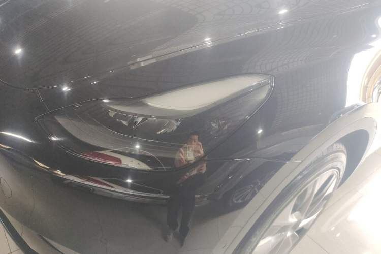 Used Tesla Model Y 2021 Standard Range Rear-Wheel Drive Version