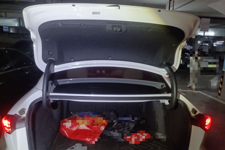 Used Geely Galaxy L6 2023 125km Starship
