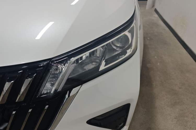 Used Wuling Jiachen 2022 1.5T CVT Smart Luxury Version
