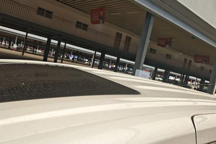 Used Buick GL8 New Energy 2025 Lu Shang Luxury Edition 7-Seater