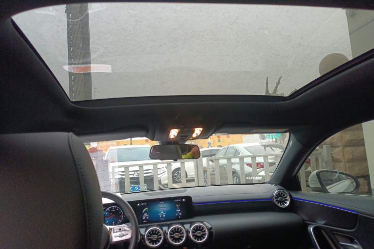 Used Mercedes-Benz A-Class 2022 Restyled A 200 L Sport Sedan Fashion Version
