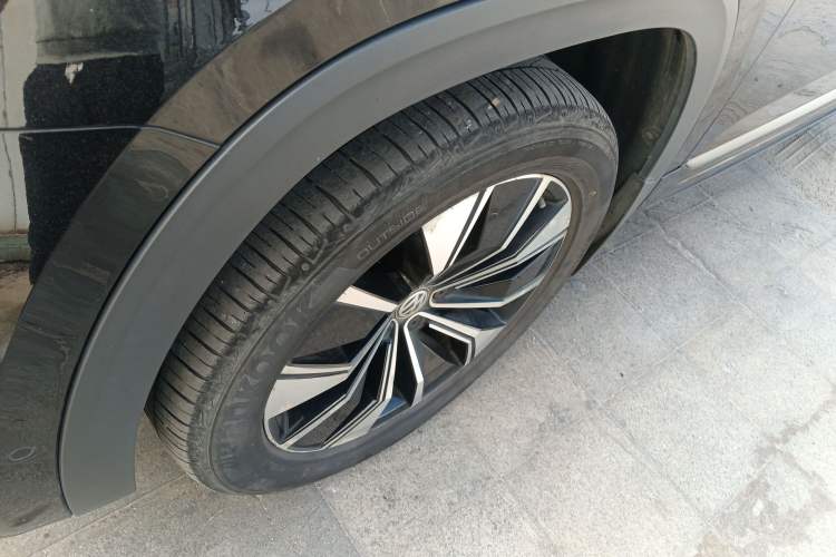 Used Volkswagen Teramont X 2020 330TSI Two-Wheel-Drive Prestige Luxury Edition
