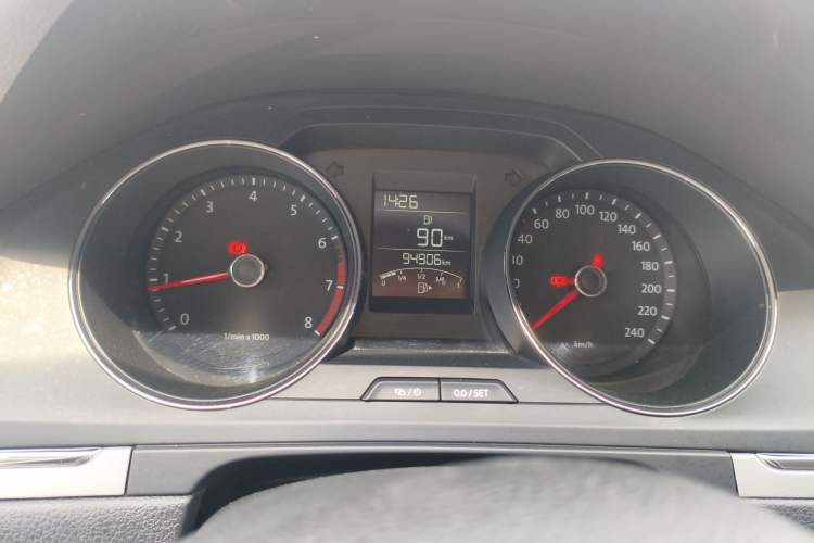 Used Volkswagen Bora 2015 Value Edition 1.6L Manual Fashionable Style
