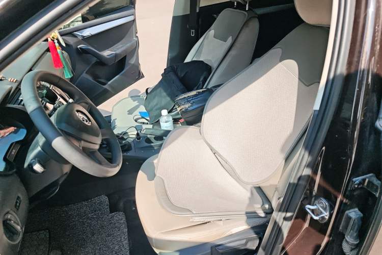 Used Skoda Octavia 2015 1.4TSI DSG Eado Edition Left Front Seat