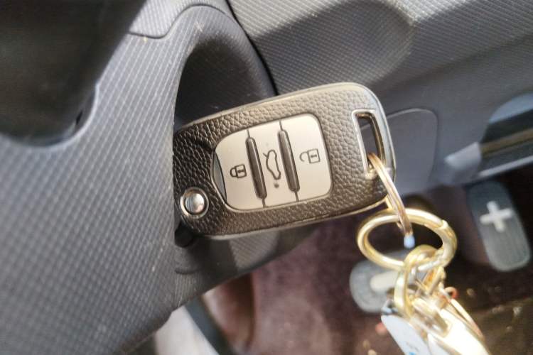 Used Wuling Hongguang MINIEV 2021 Macaron Premium Model – Lithium Iron Phosphate
