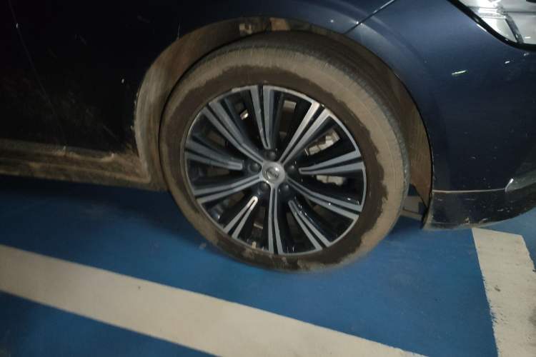 Used Volvo S90 2022 B5 Zhiyi Luxury Edition
