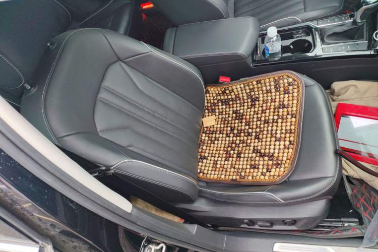 Used Volkswagen Passat New Energy 2023 430 PHEV Hybrid Elite Edition Right Front Seat