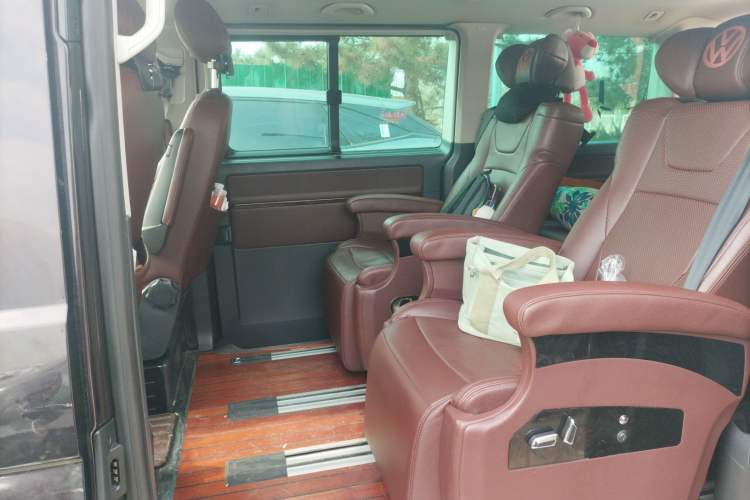 Used Volkswagen Multivan 
