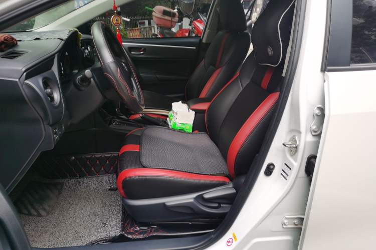 Used Toyota Levin 2017 Revised Version 185T CVT New Sharp Edition China V Standard