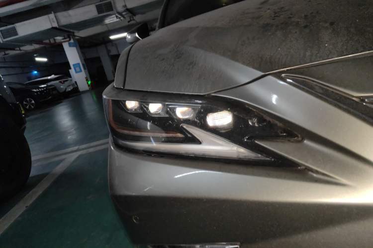 Used Lexus ES 2018 200 Luxury Edition China V Standard