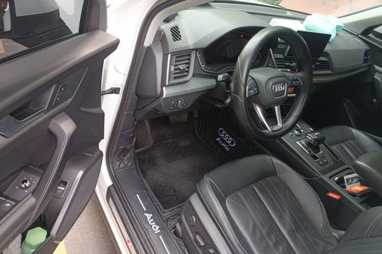 Used Audi Q5L 2020 Updated 40 TFSI Prestige Fashion Edition
