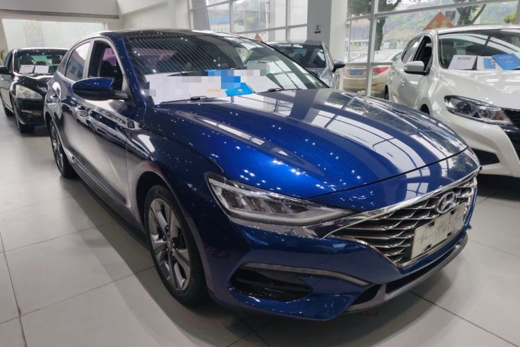 Used Hyundai Lafesta 2019 280TGDi Sport Edition China VI Front Right 45 Deg