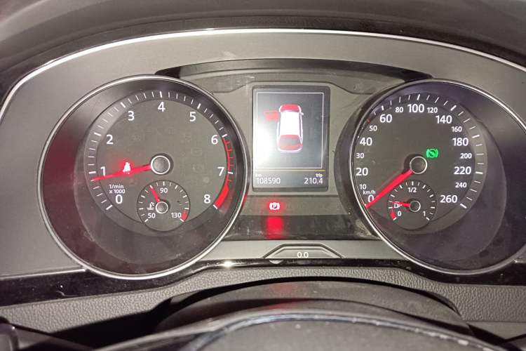 Used Volkswagen Variant 2018 380TSI Two-Wheel Drive Comfort Edition